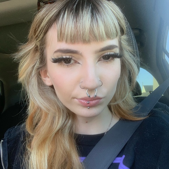 hellgirlk